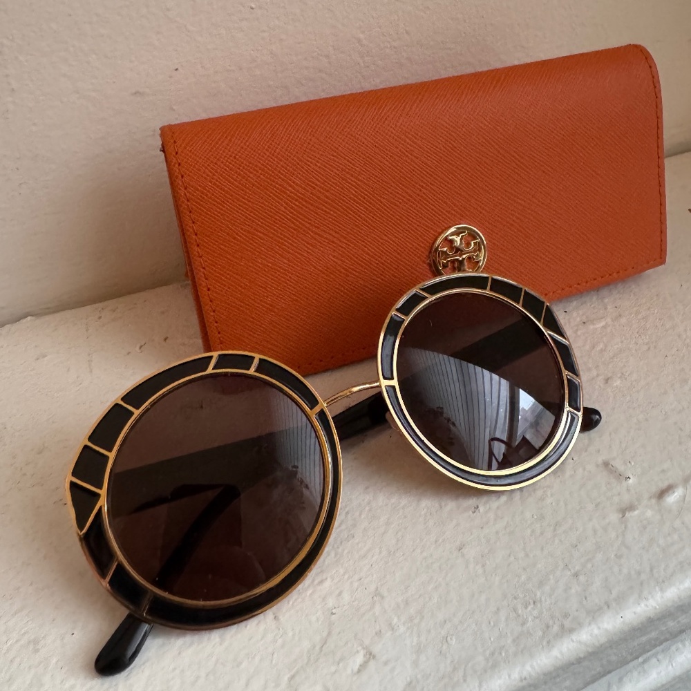 Women's Tory Burch Sunglasses, Black + Gold